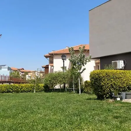 Beautiful Spacious Σωζόπολη
